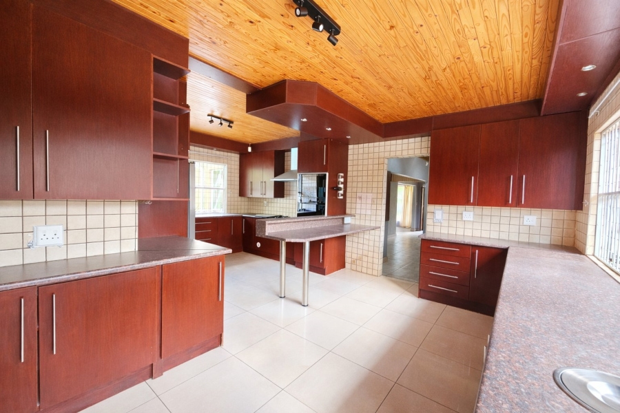 4 Bedroom Property for Sale in Vaalpark Free State